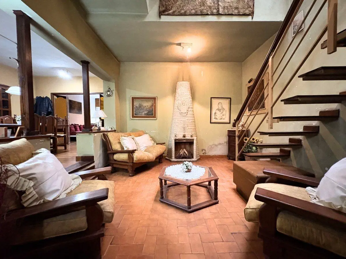 VENTA CASA 5 AMB VILLA URQUIZA-JARDIN/REFACCIONAR 2