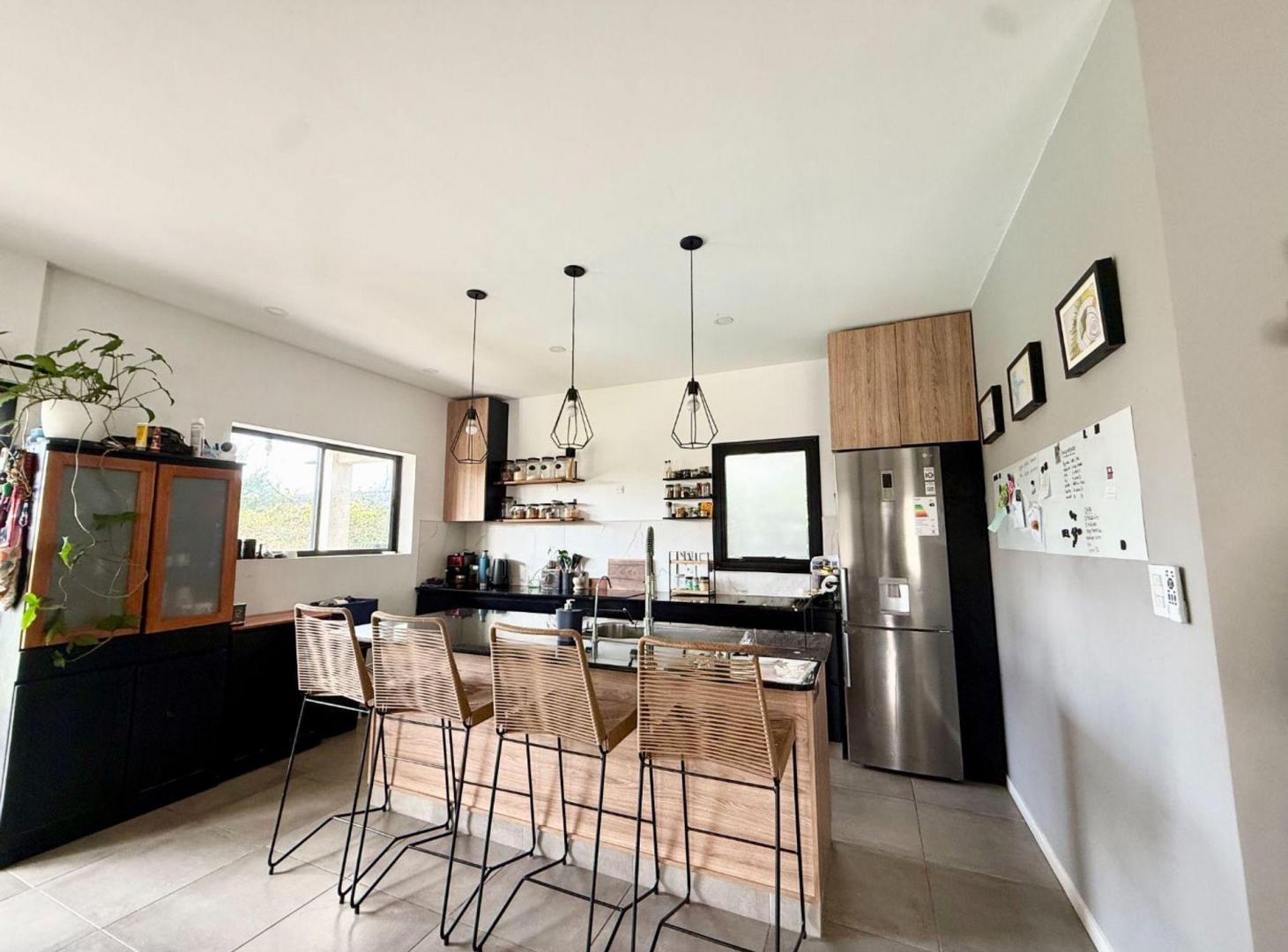 Foto de CASA 4 AMBIENTES BARRIO PRIVADO LAGUNA AZUL, imagen 3