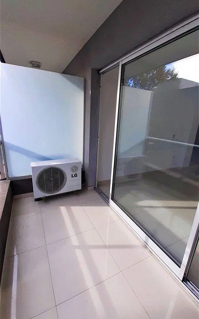 VENTA MONOAMBIENTE CON BALCON,EN VILLA URQUIZA 5