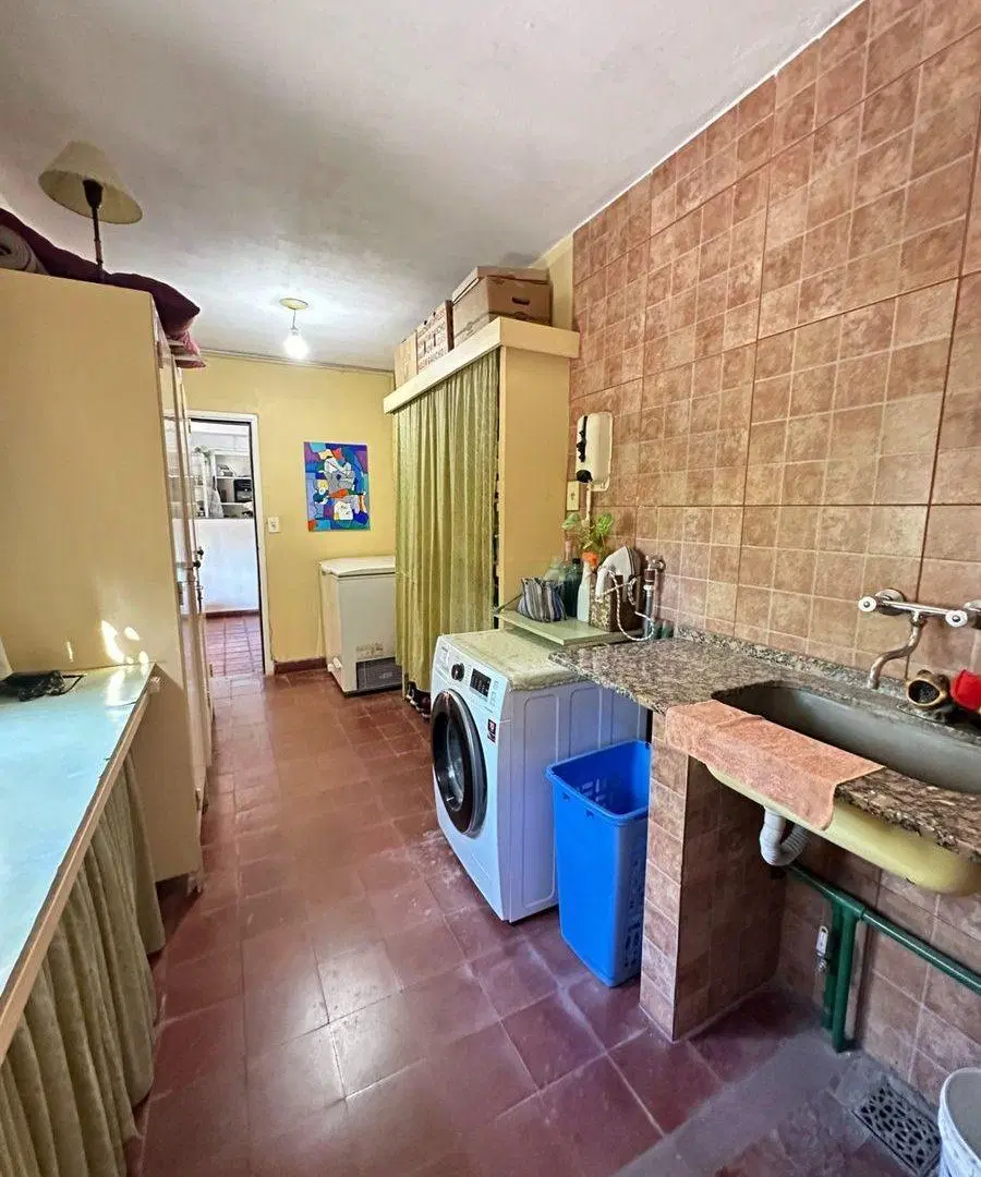 VENTA CASA QUINTA CON PILETA 4 AMB, GRAND BOURG 5