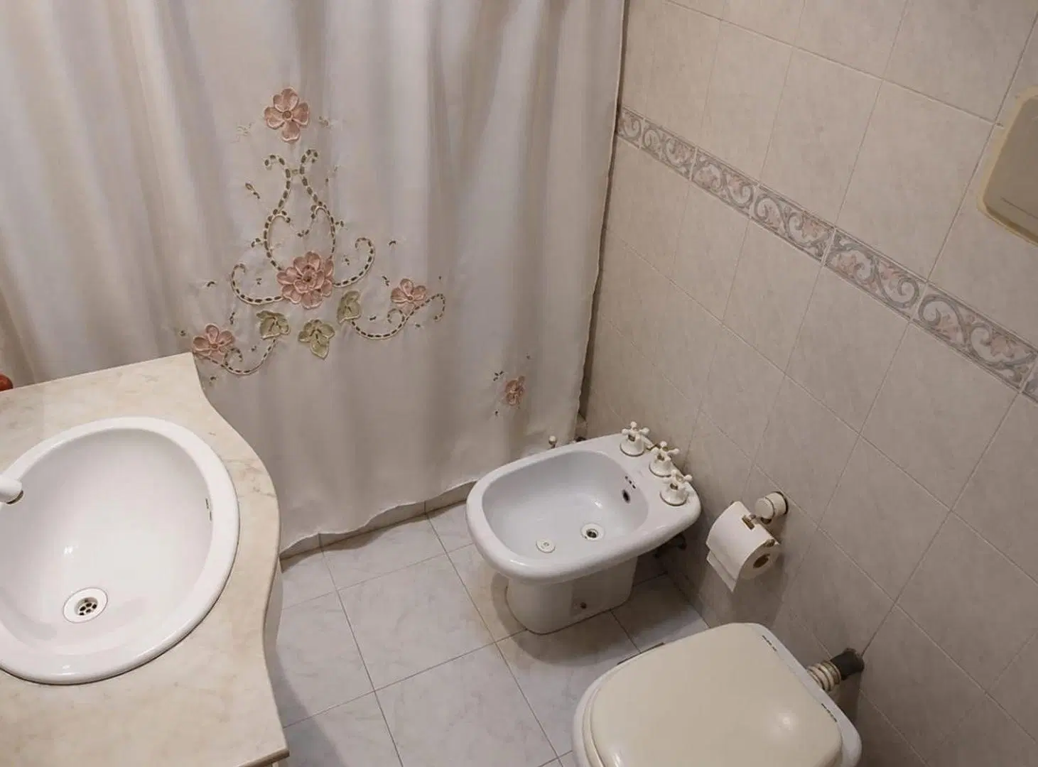TERRENO EN VENTA RAMOS MEJÍA Bs. As. GALPÓN. 4