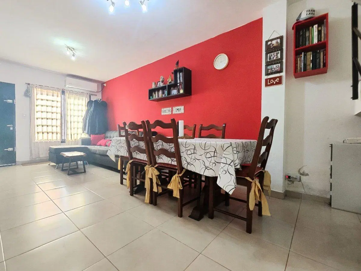 Dúplex 3 amb en venta - Ituzaingó - COCHERAS PATIO 5