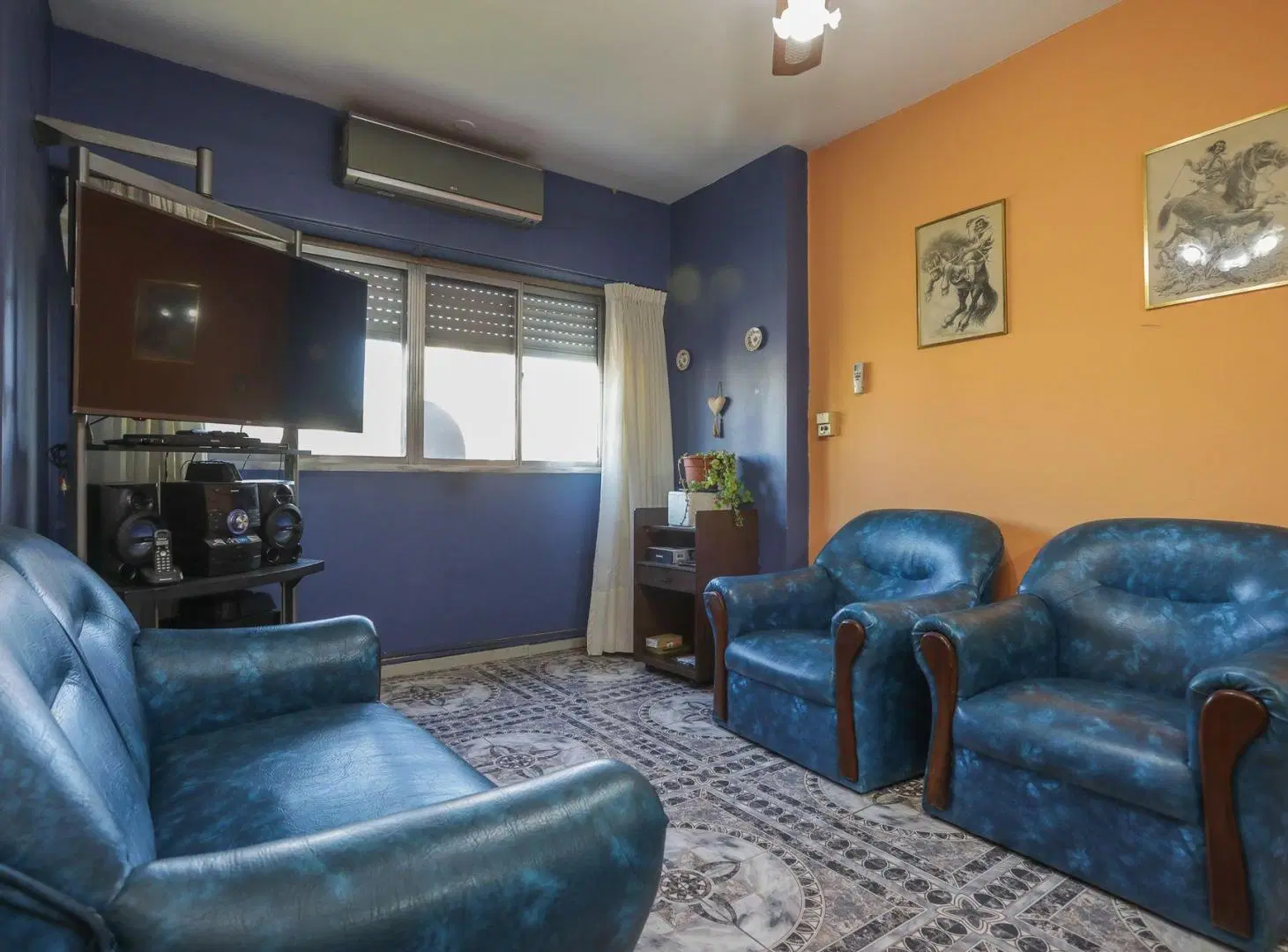 DEPTO 3 AMB. C/COCHERA EN VENTA EN VILLA CELINA 4