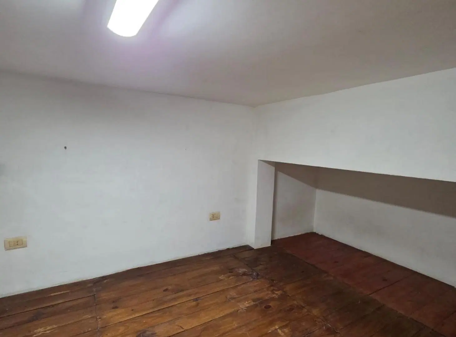 Venta Monoambiente entrepiso refaccionado Recoleta 4