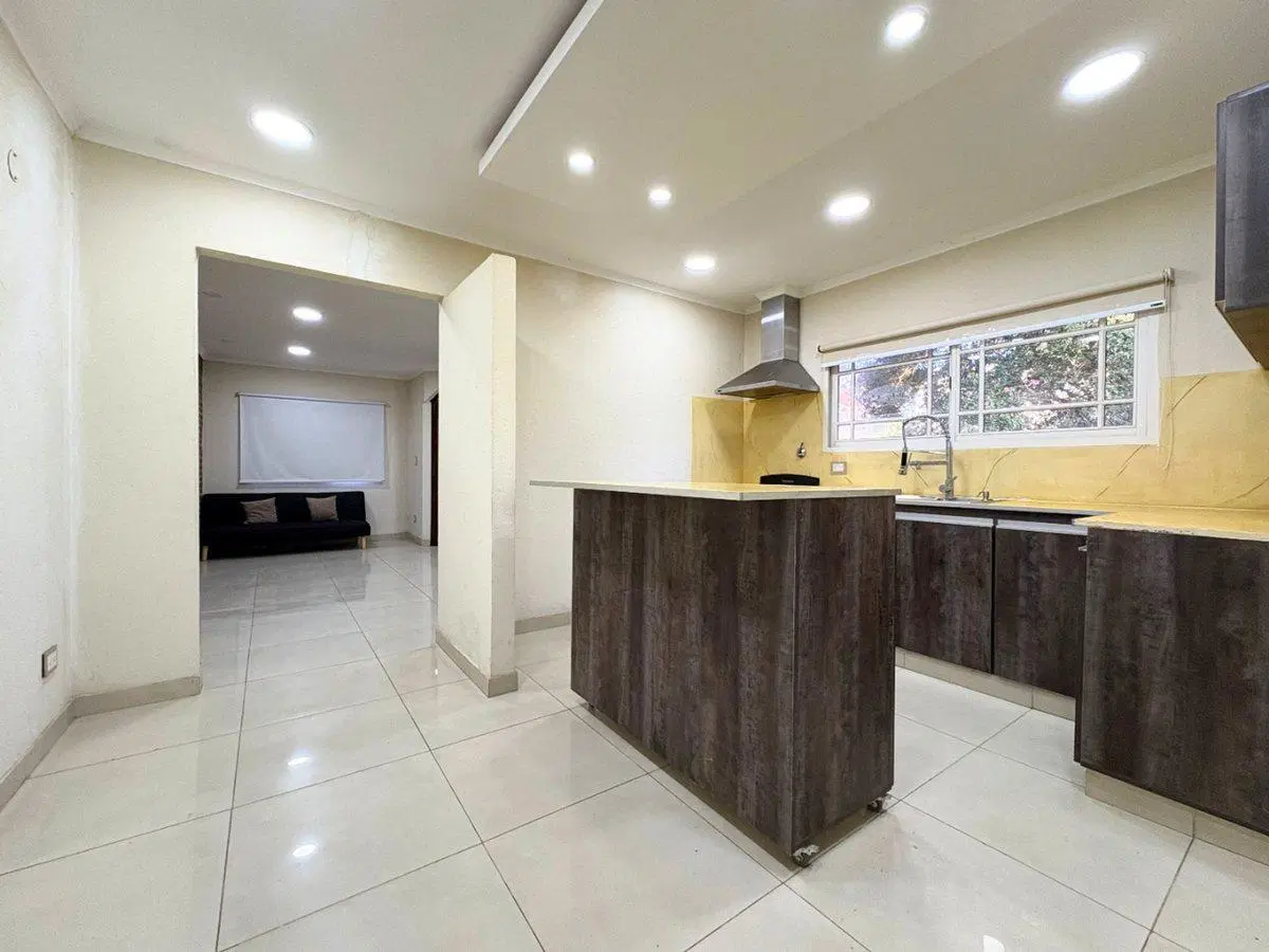 Casa 6 amb en venta - Country Club B Provincia 8