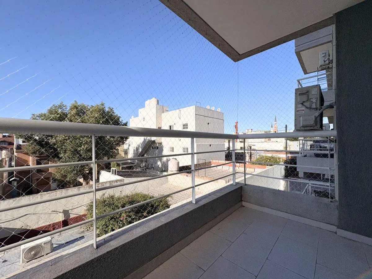 Depto 2 Ambientes Venta Santos Lugares BALCÓN 3