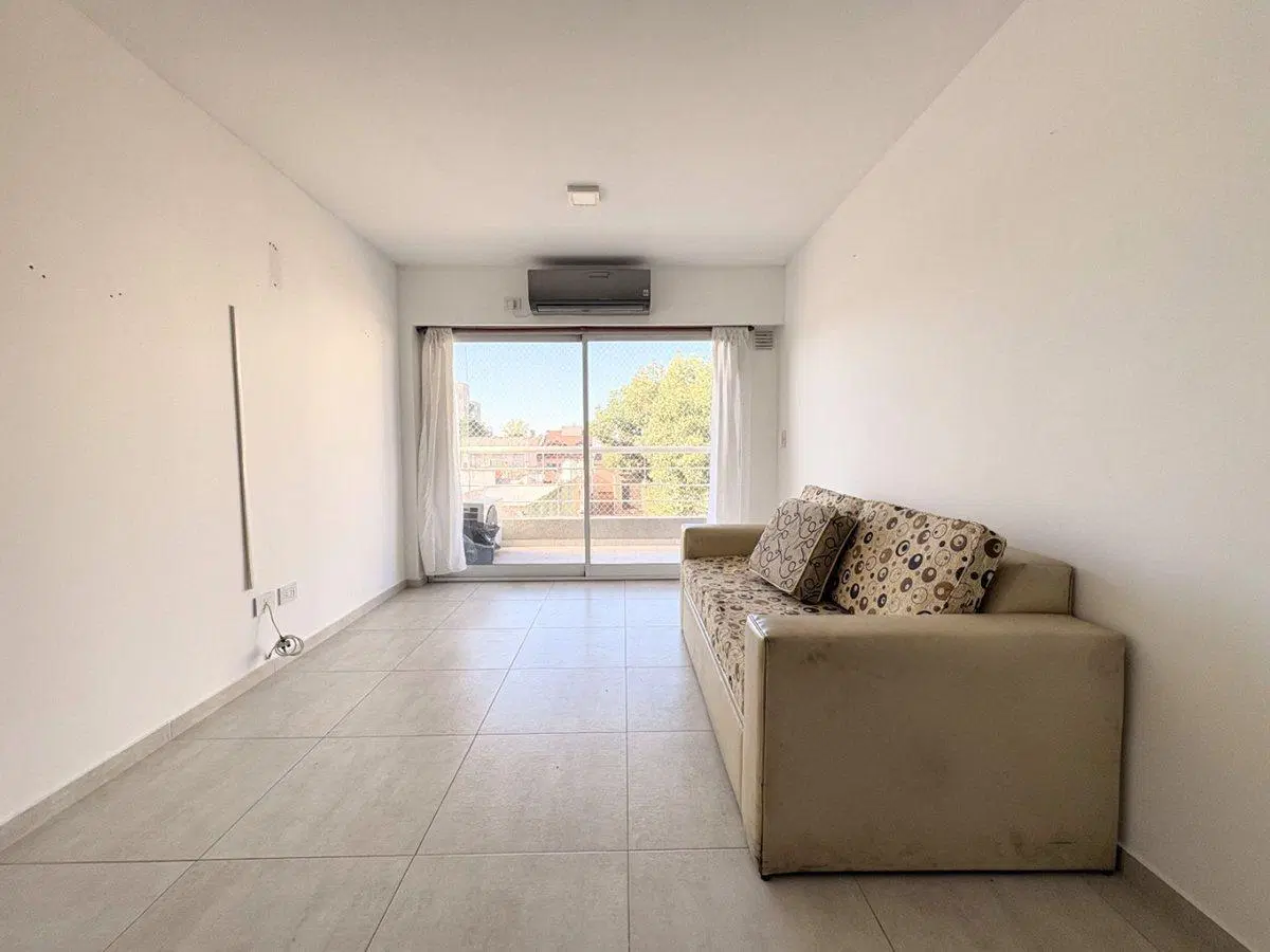 Depto 2 Ambientes Venta Santos Lugares BALCÓN 5