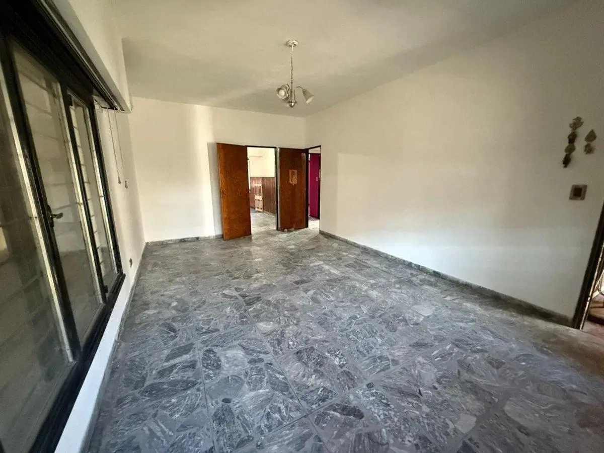 Casa 4 amb en venta- Merlo - Patio y Salón 5