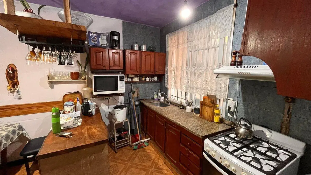 VENTA Casa 7 AMB + 5 Dptos Villa Ballester 4