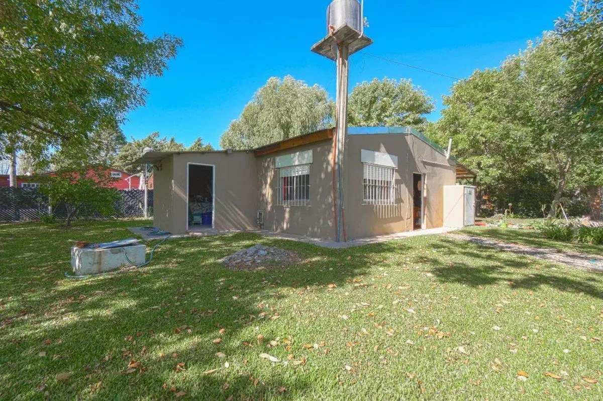 Casa  4 Amb - Venta Campana-Rio Lujan- Con Pileta 5