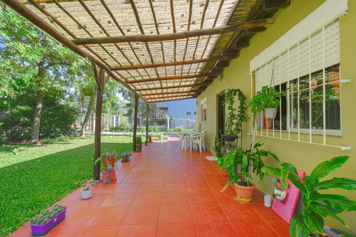 Casa  4 Amb - Venta Campana-Rio Lujan- Con Pileta 2