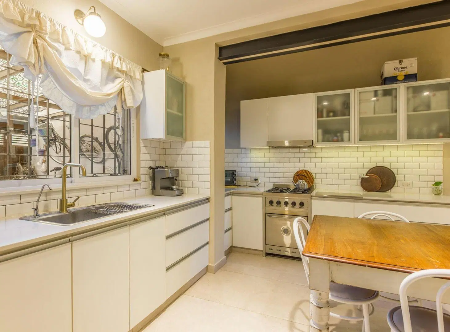 VENTA CASA LOTE PROPIO 3 AMB C/ PATIO EN MARTINEZ 4