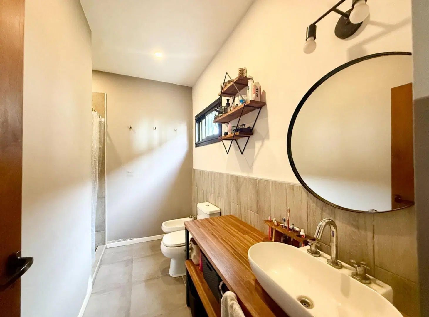 CASA 4 AMBIENTES BARRIO PRIVADO LAGUNA AZUL 8