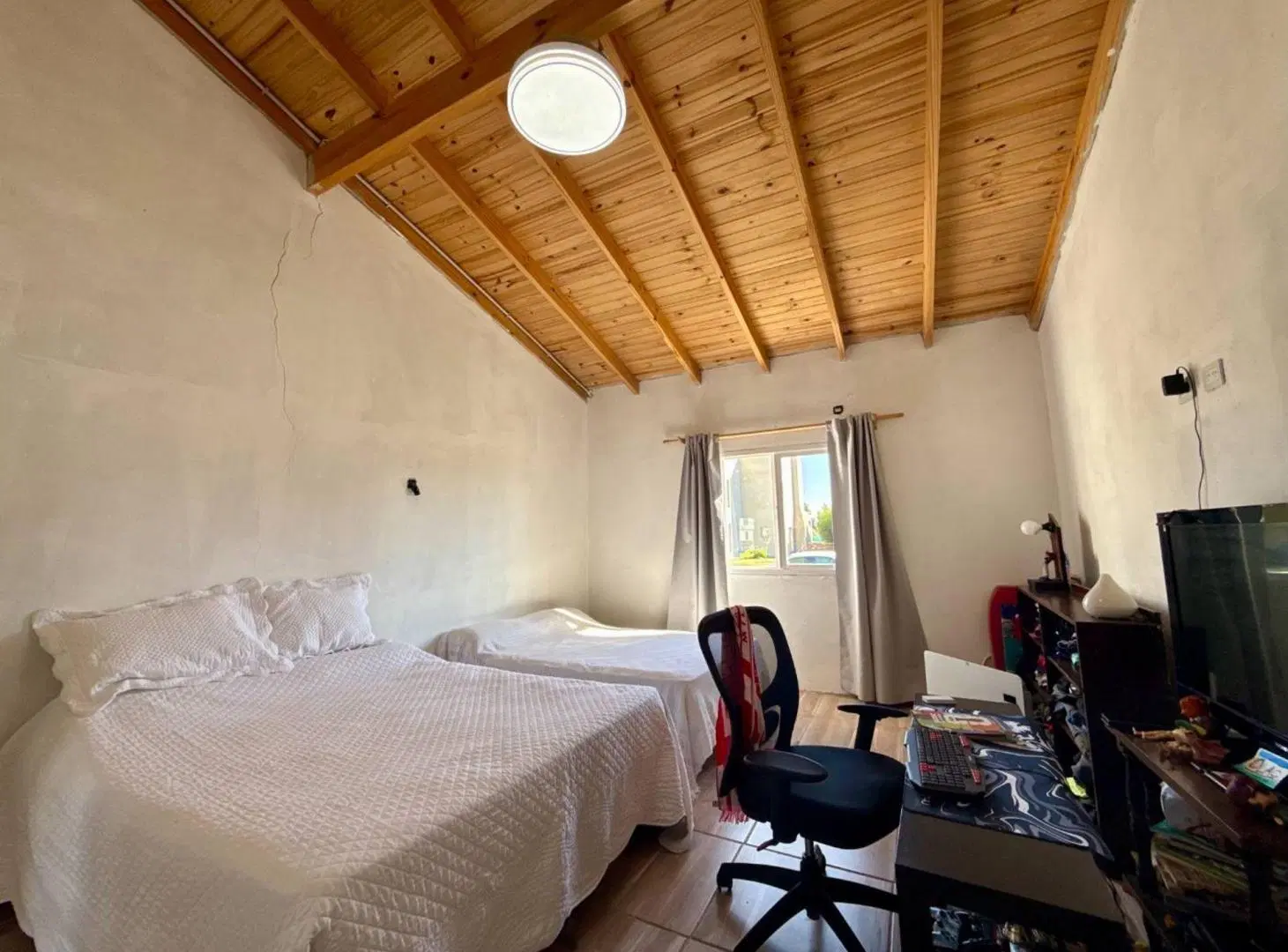 CASA 5 AMBIENTES A LA VENTA- Lagos de San Eliseo 3