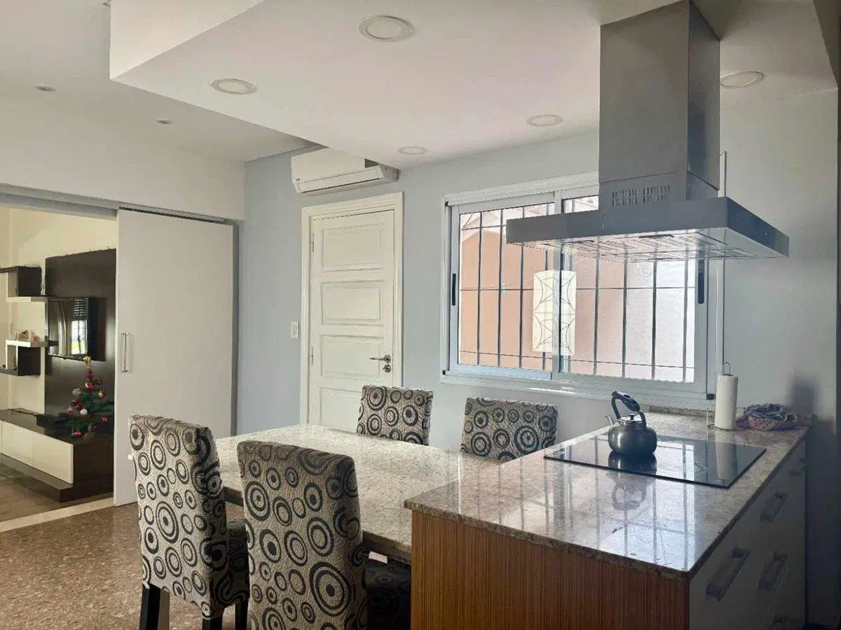 Casa en venta 4 AMBIENTES- Llavallol 4