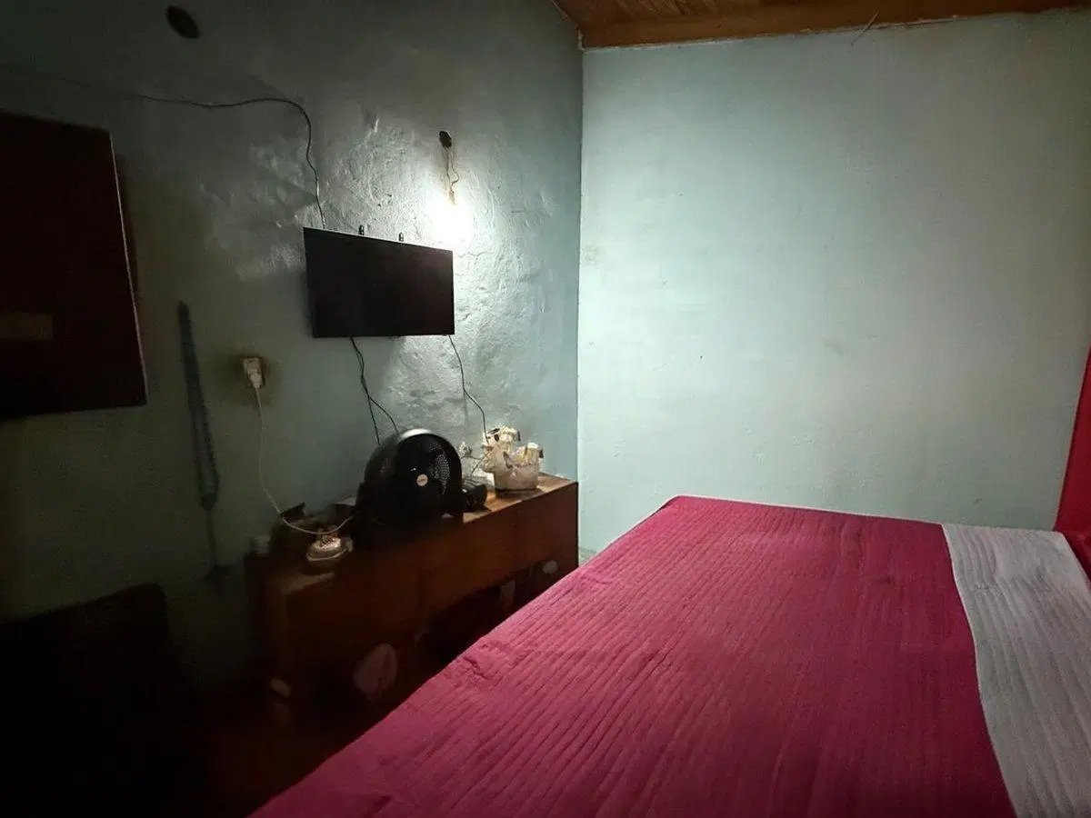 VENTA CASA 4 AMBIENTES; MORON, BUENOS AIRES 4
