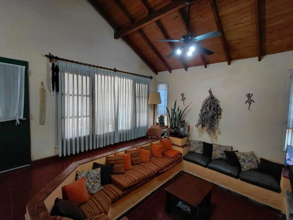 Venta Quinta 5 ambientes en Tortuguitas 2