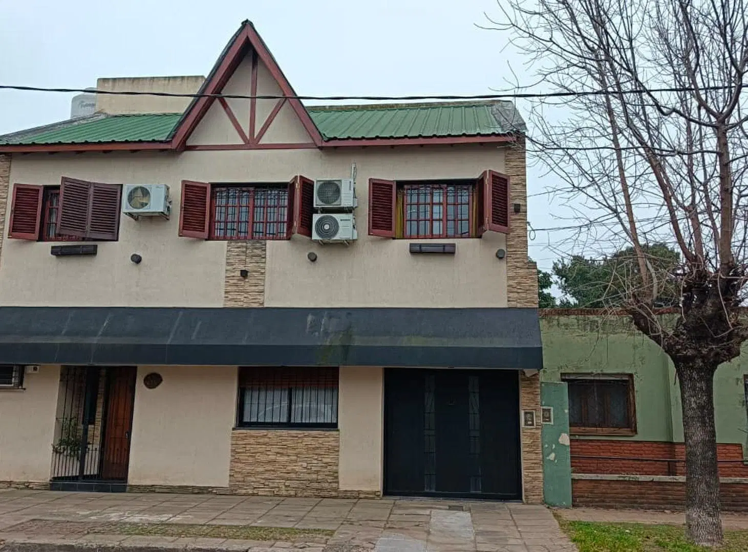 CASA 5AMB A LA VENTA EN LOMAS DEL MIRADOR 2