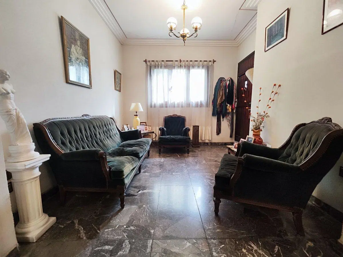Casa 4 amb en venta - Haedo - Terraza y cocheras 3