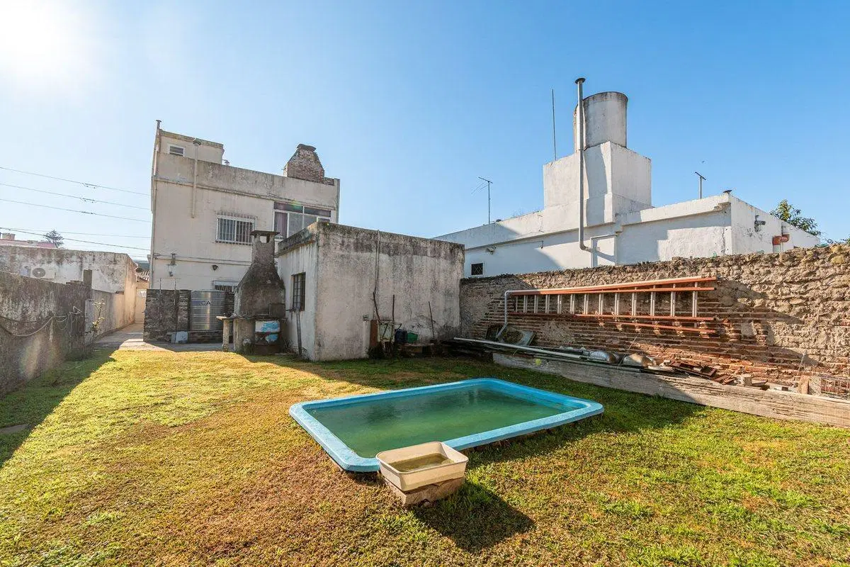 Venta PH 2 amb Boulogne planta baja jardin e/auto 2