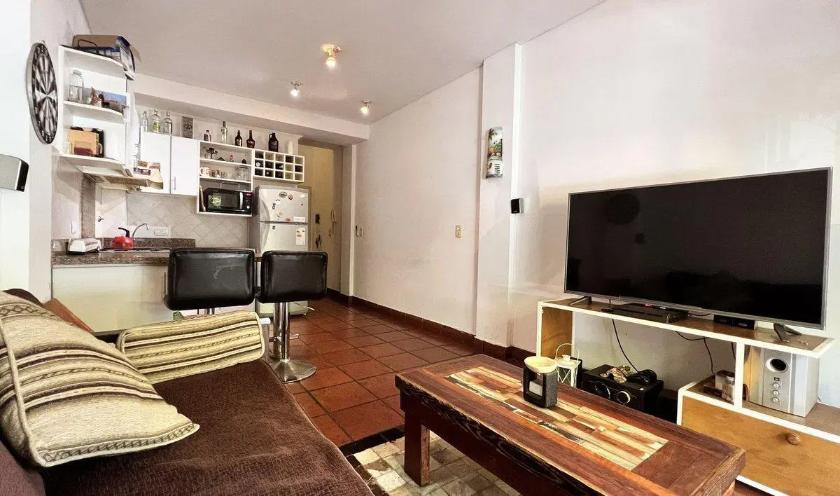 VENTA 2 amb en Dúplex con Cochera y Balcón Florida 5