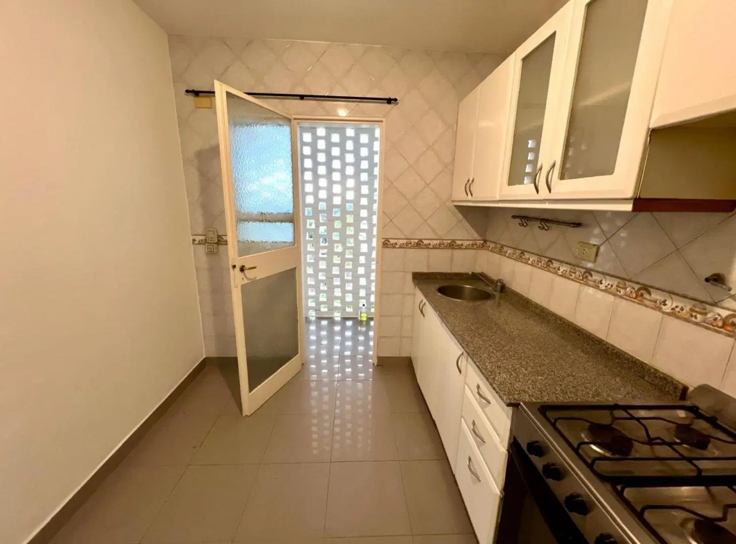 ALQUILER DPTO 3 Amb c BALCON  en Villa Raffo 2