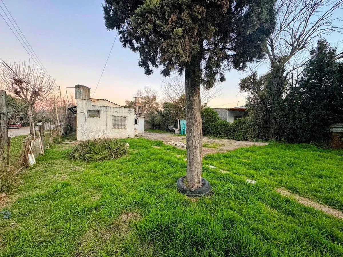 Lote en venta en Villa Tesei !! 2