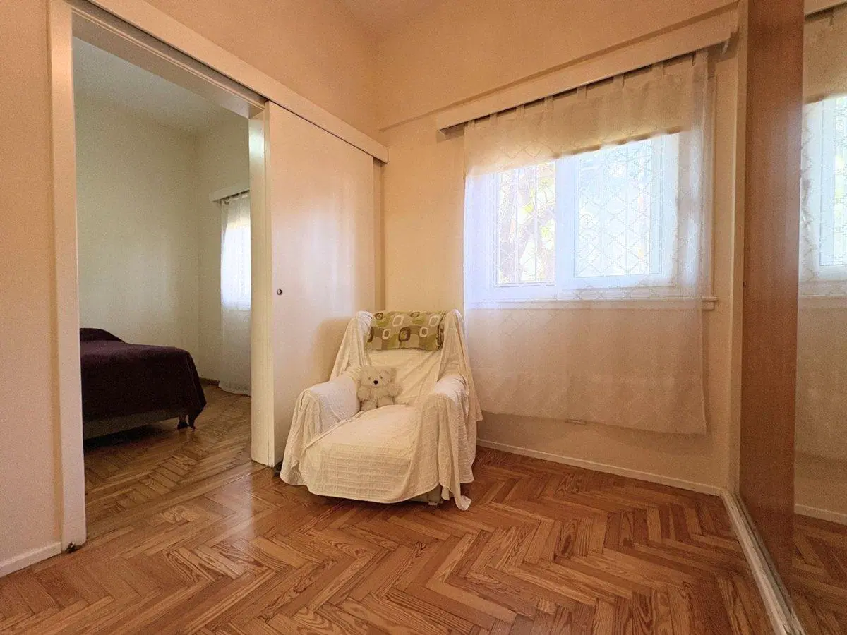 CASA EN VENTA, 5  AMBIENTES-FLORIDA-VICENTE LOPEZ 5