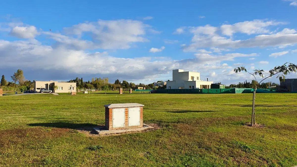 Venta Terreno 563 m2 Pilar Del Este Santa Emilia 2