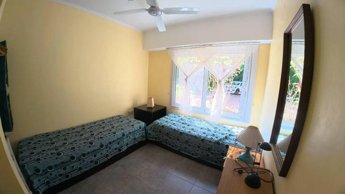 CASA 4 AMB EN VENTA EN OPEN DOOR CON PILETA 2