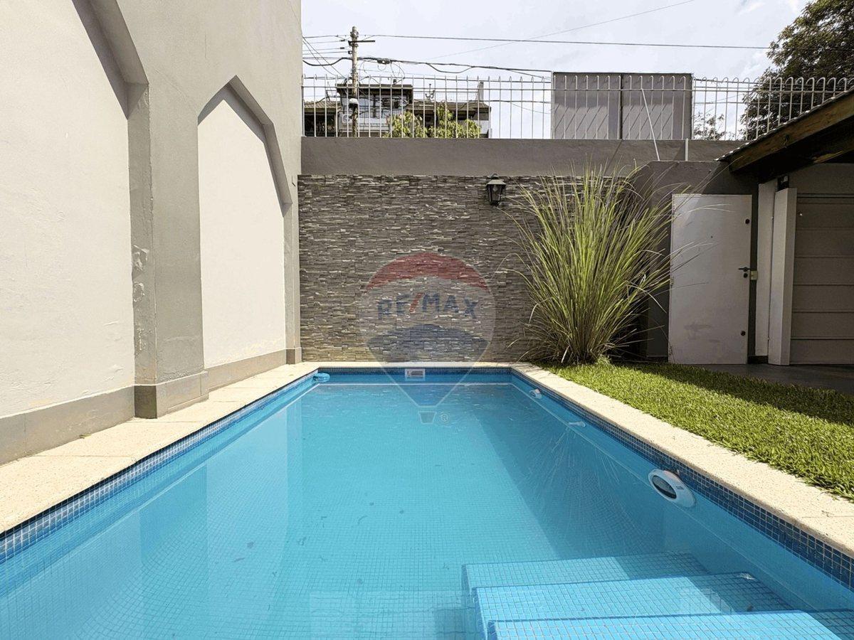 Foto de CASA 5 AMB C/LOCAL EN VENTA EN DEVOTO- LOTE PROPIO, imagen 3