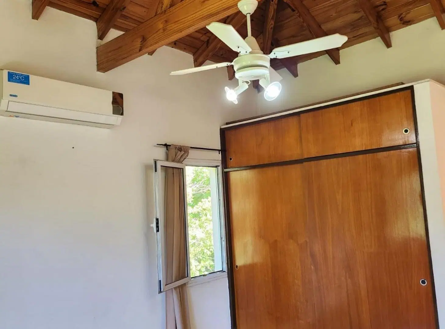 Casa en venta 3 amb+dep jdín Bª Priv V Rosa Pilar 4