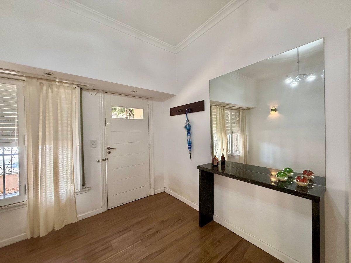 Foto de VENTA CASA 4 AMBIENTES C/COCHERA EN LLAVALLOL, imagen 1
