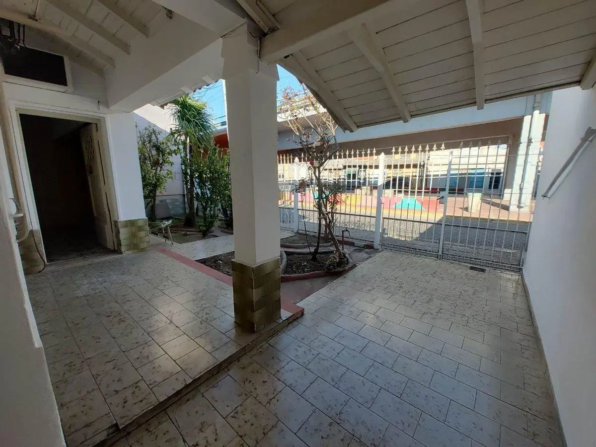 CASA T/CHALET DE 3 DORM. COCHERA, PATIO, QUINCHO 1