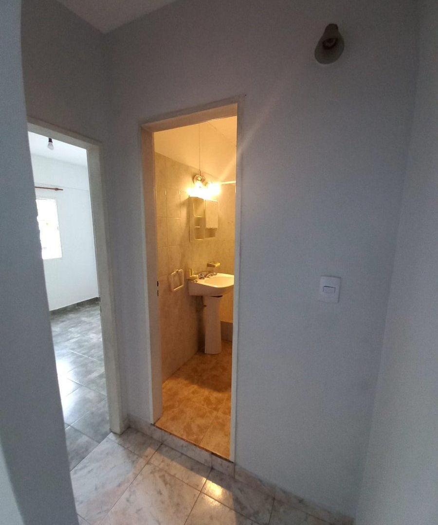 Foto de ALQUILER Departamento 2 ambientes - Villa Luro, imagen 4