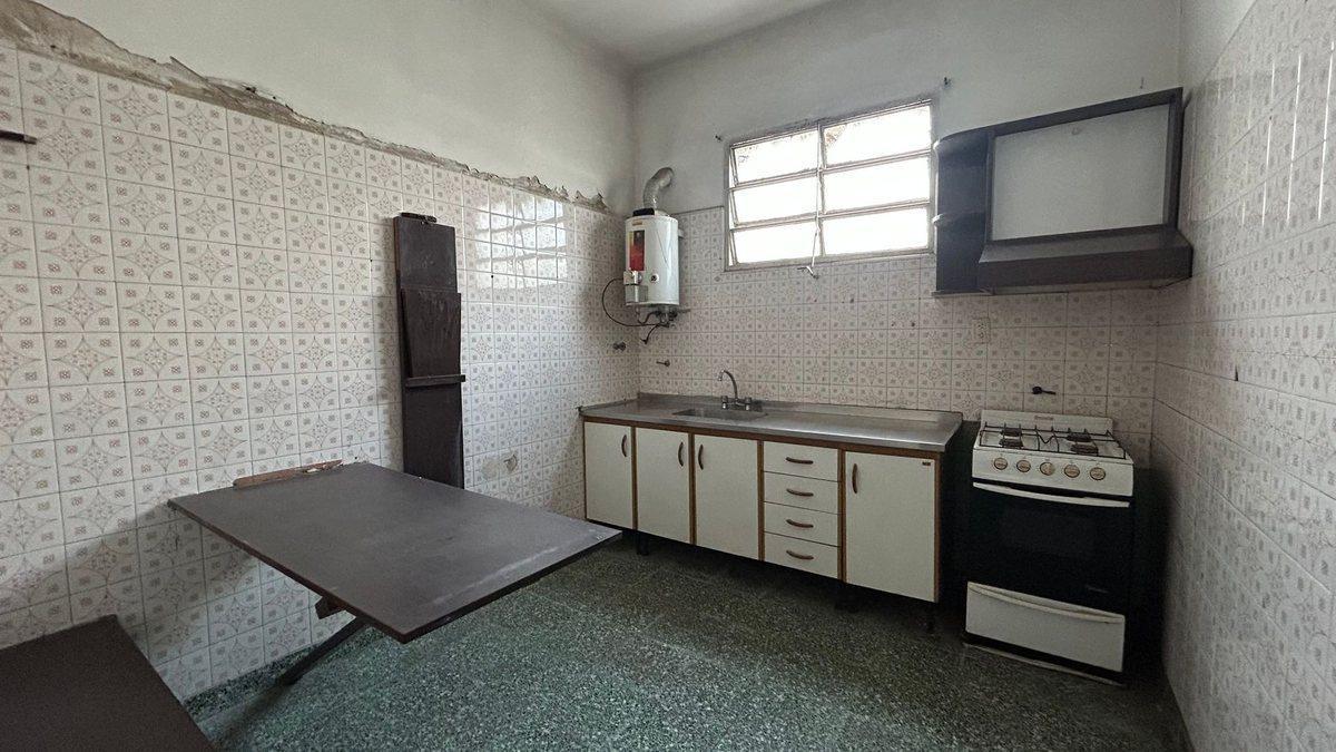 Foto de VENTA PH MONO FLORIDA OESTE A REFACCIONAR, imagen 1