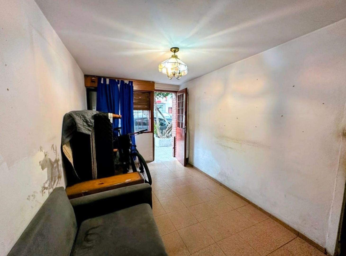 Foto de VENTA - PH 3 ambientes, refaccionar - Villa Crespo, imagen 4