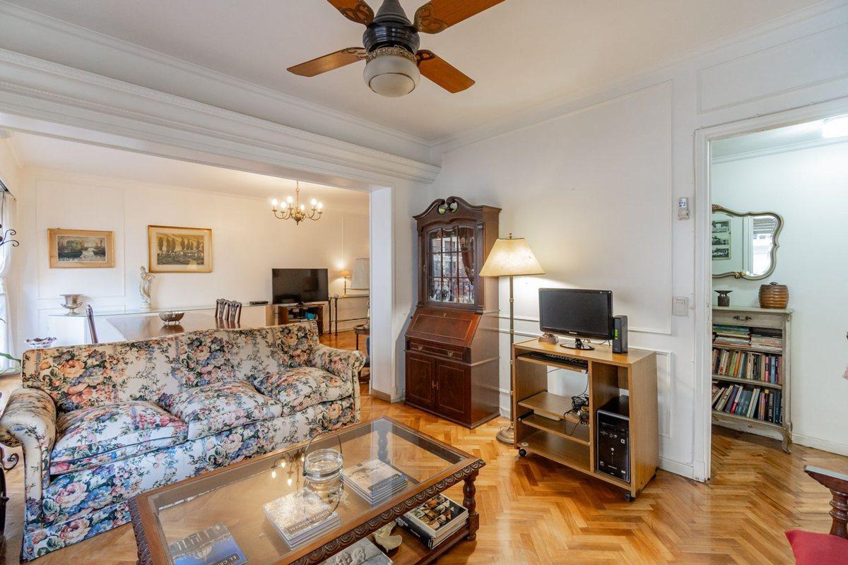 Foto de DEPARTAMENTO 4 AMB EN VENTA EN BELGRANO C/COCHERA, imagen 5