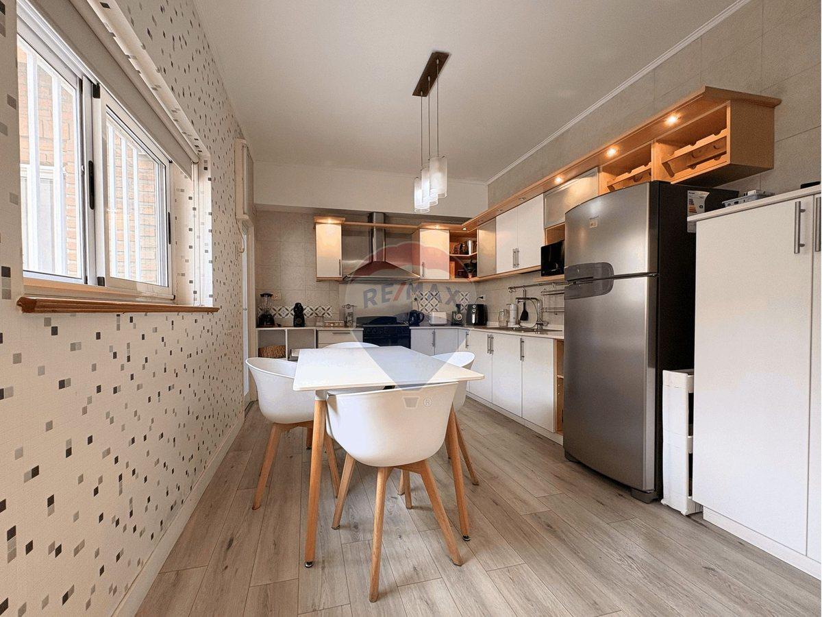 Foto de CASA 5 AMB EN VENTA EN DEVOTO CON PILETA Y SUITE, imagen 3