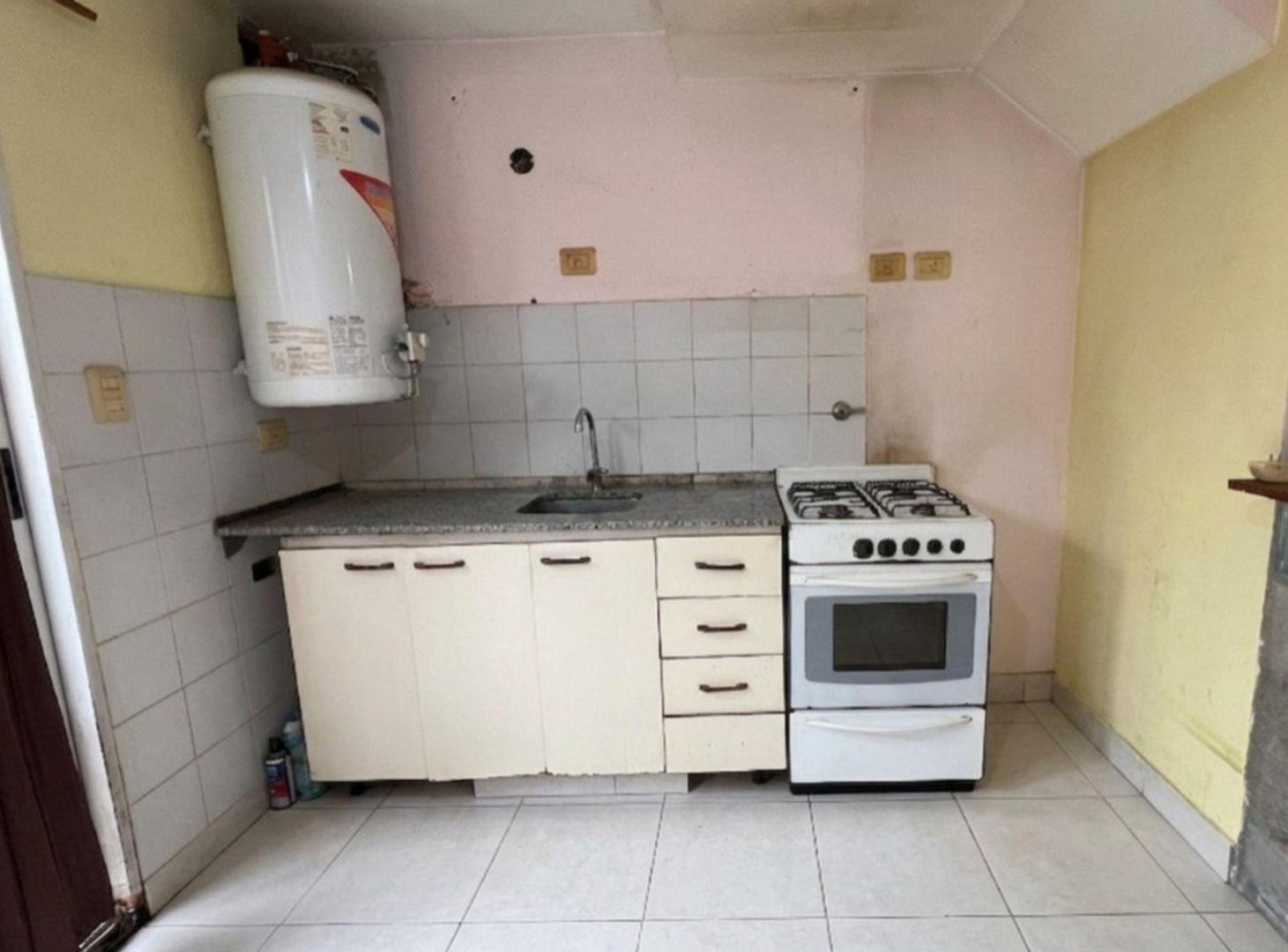 Foto de VENTA PH 2 AMB EN MARTIN CORONADO - OPORTUNIDAD, imagen 3