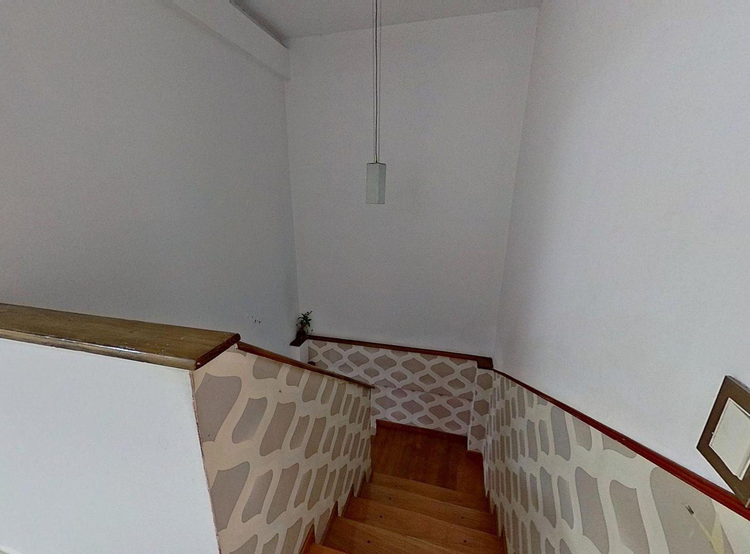 Foto de DUPLEX 3 AMB con Quincho.Parrilla.cochera.PERMUTA, imagen 1