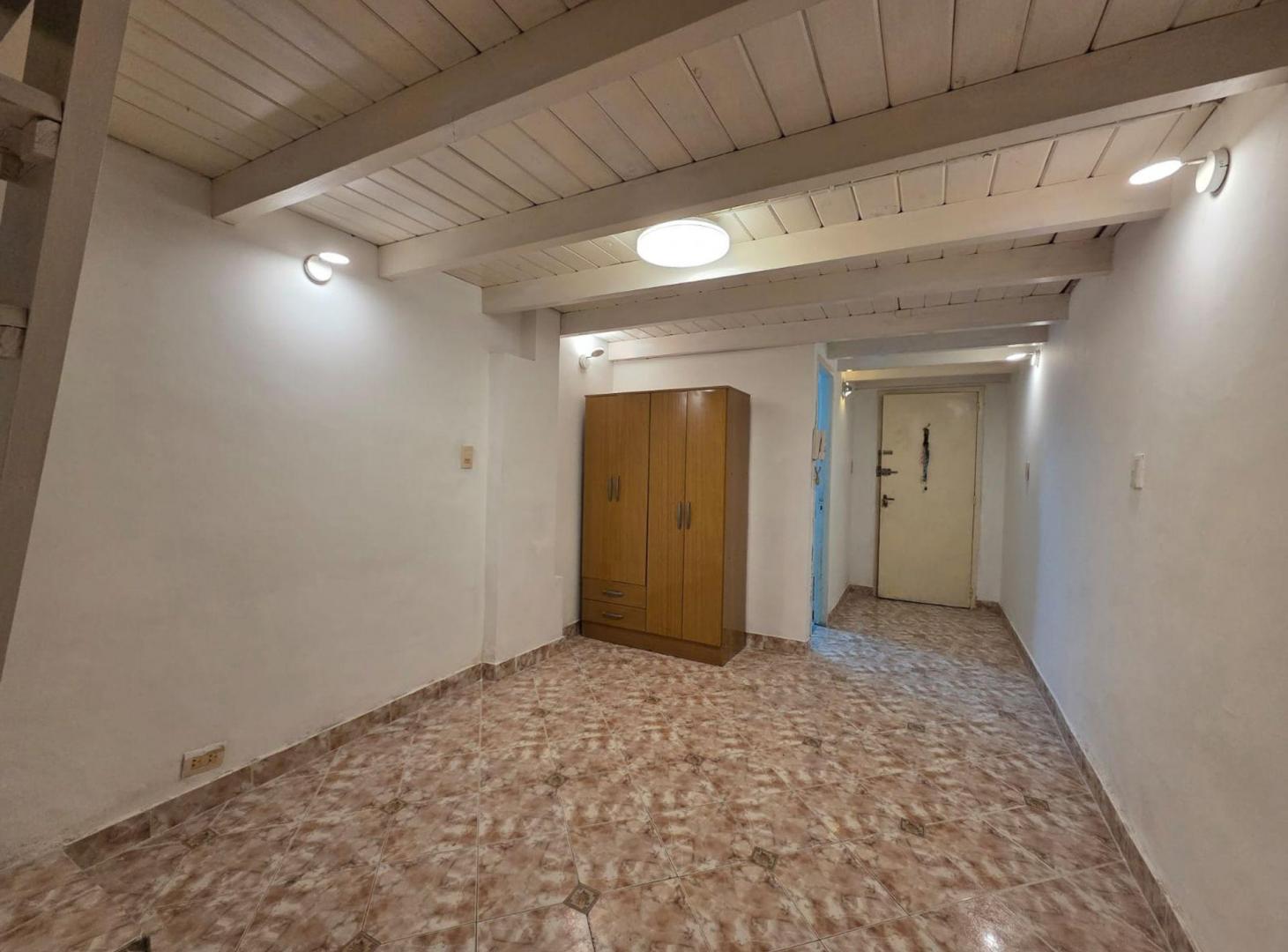 Foto de Venta Monoambiente entrepiso refaccionado Recoleta, imagen 5