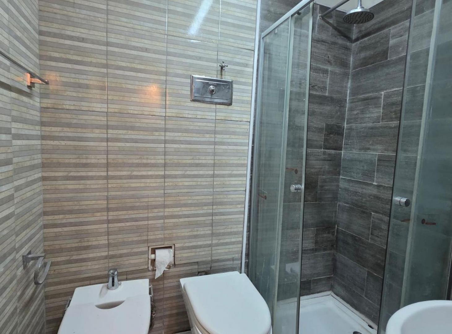 Foto de Venta Monoambiente entrepiso refaccionado Recoleta, imagen 4