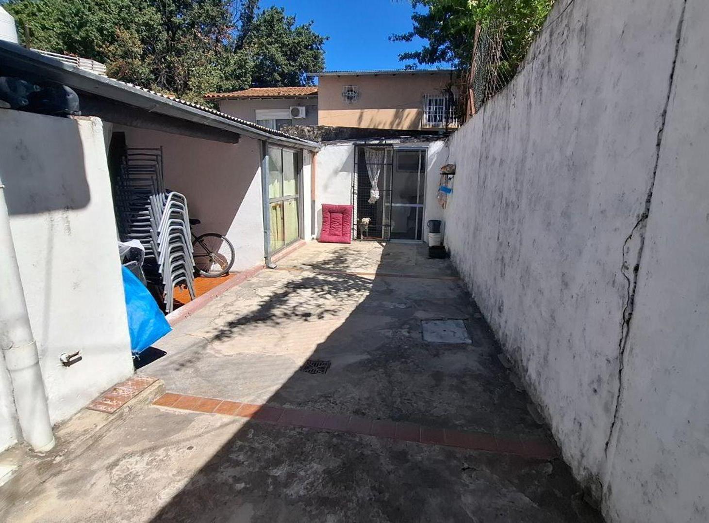 Foto de Multifamiliar - Venta en block 7 PH - Don Torcuato, imagen 1