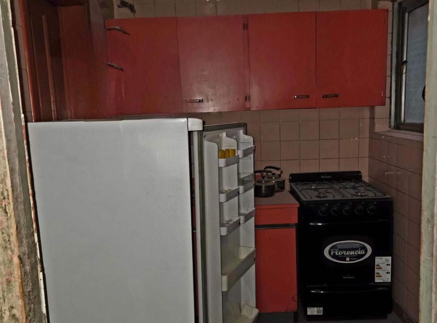 Foto de VENTA DEPTO 4 AMB ZONA FACULTADES. RECOLETA., imagen 2