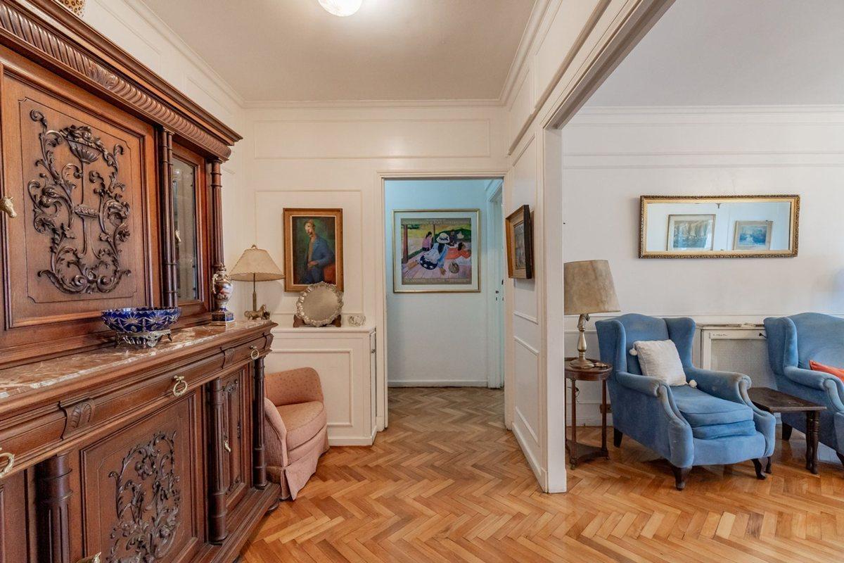 Foto de DEPARTAMENTO 4 AMB EN VENTA EN BELGRANO C/COCHERA, imagen 5