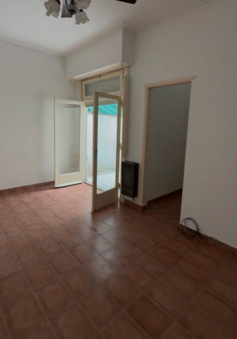 Foto de Venta departamento 2 ambientes, Boedo, Patio, imagen 3