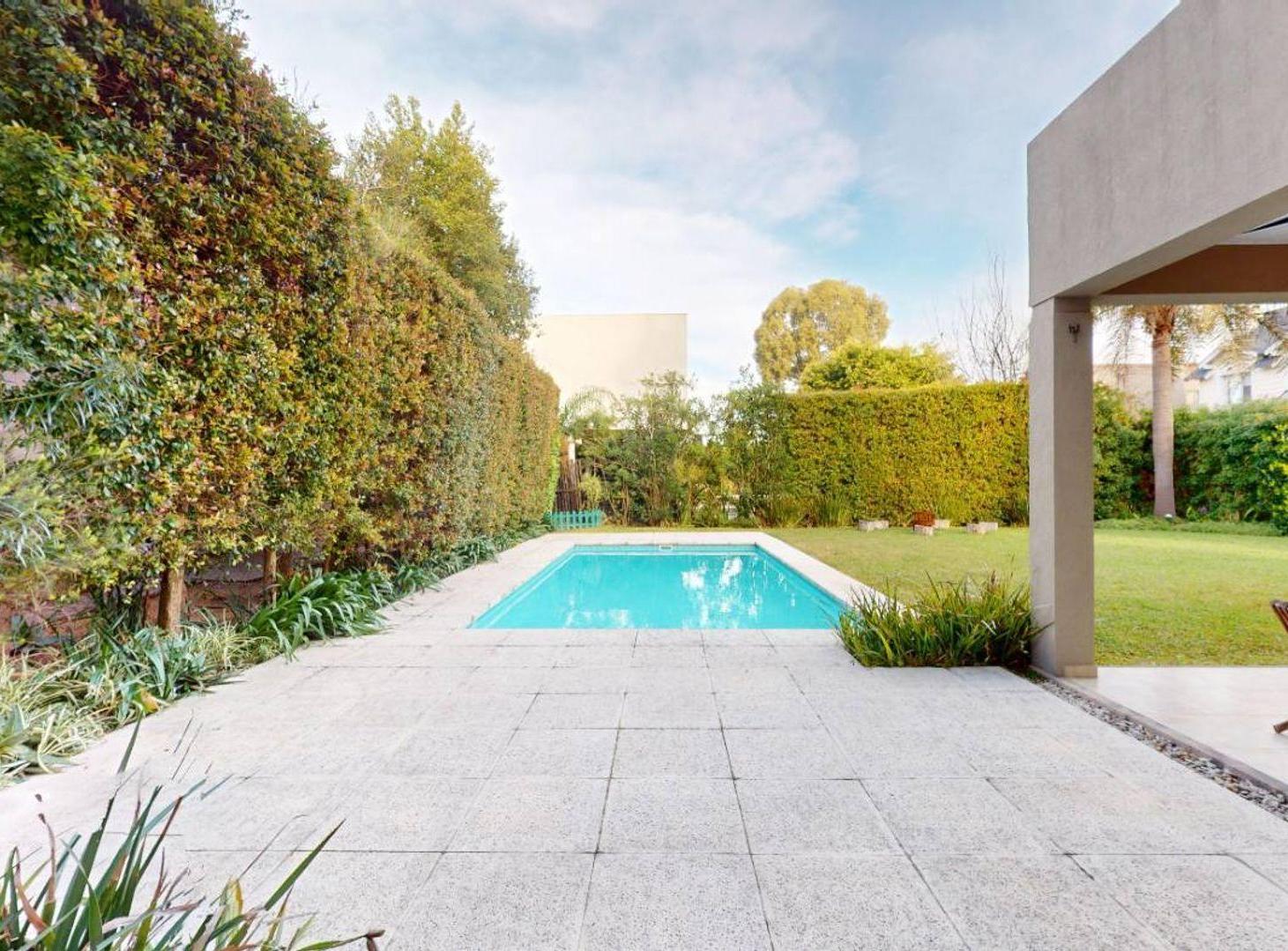Foto de CASA 6 AMB EN VENTA EN LA DAMASIA C/PILETA Y PARQU, imagen 4