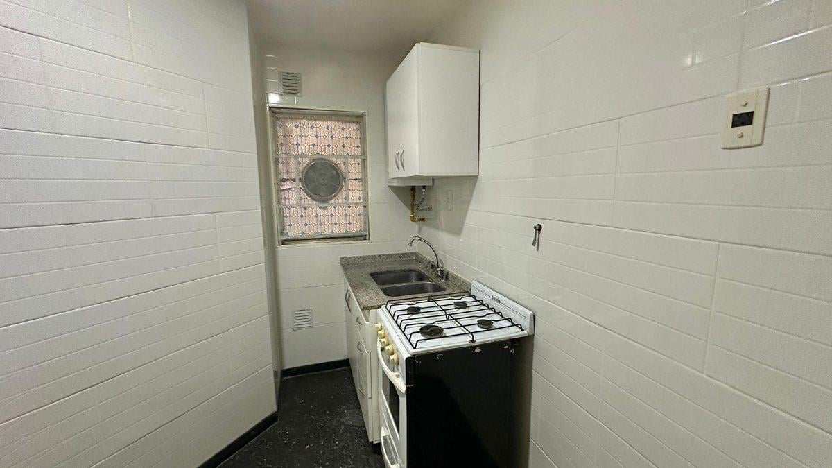 Foto de MONOAMBIENTE EN VENTA EN RECOLETA BAJAS EXPENSAS, imagen 4