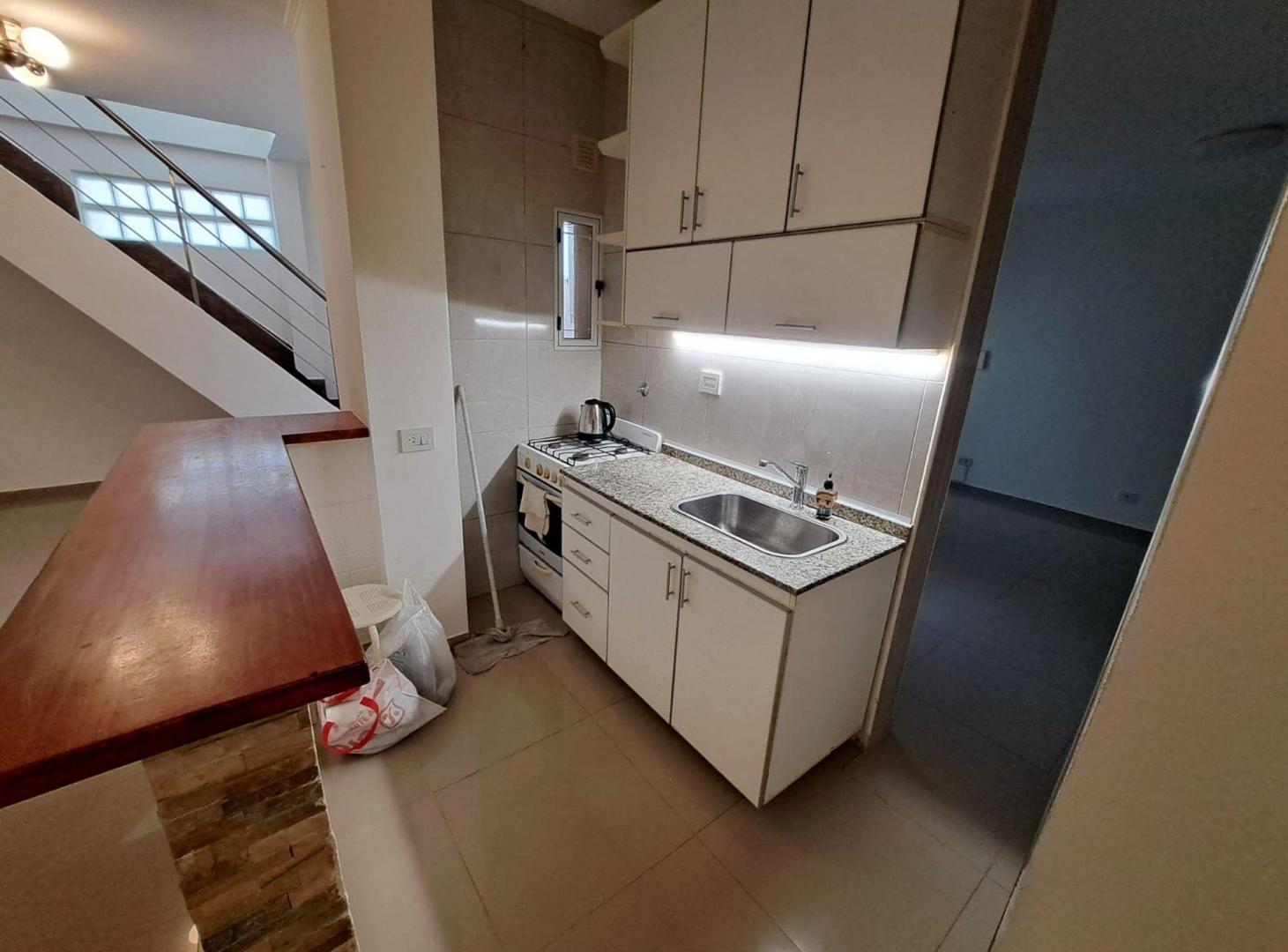 Foto de PH 3 Amb + Esc Venta Villa Pueyrredón RECICLADO, imagen 4
